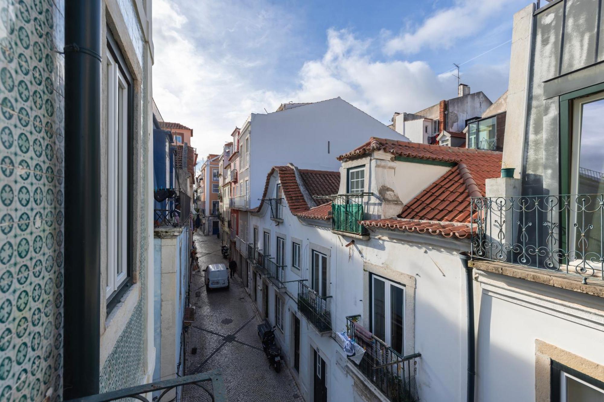 Madragoa Studios Lisbon Exterior photo